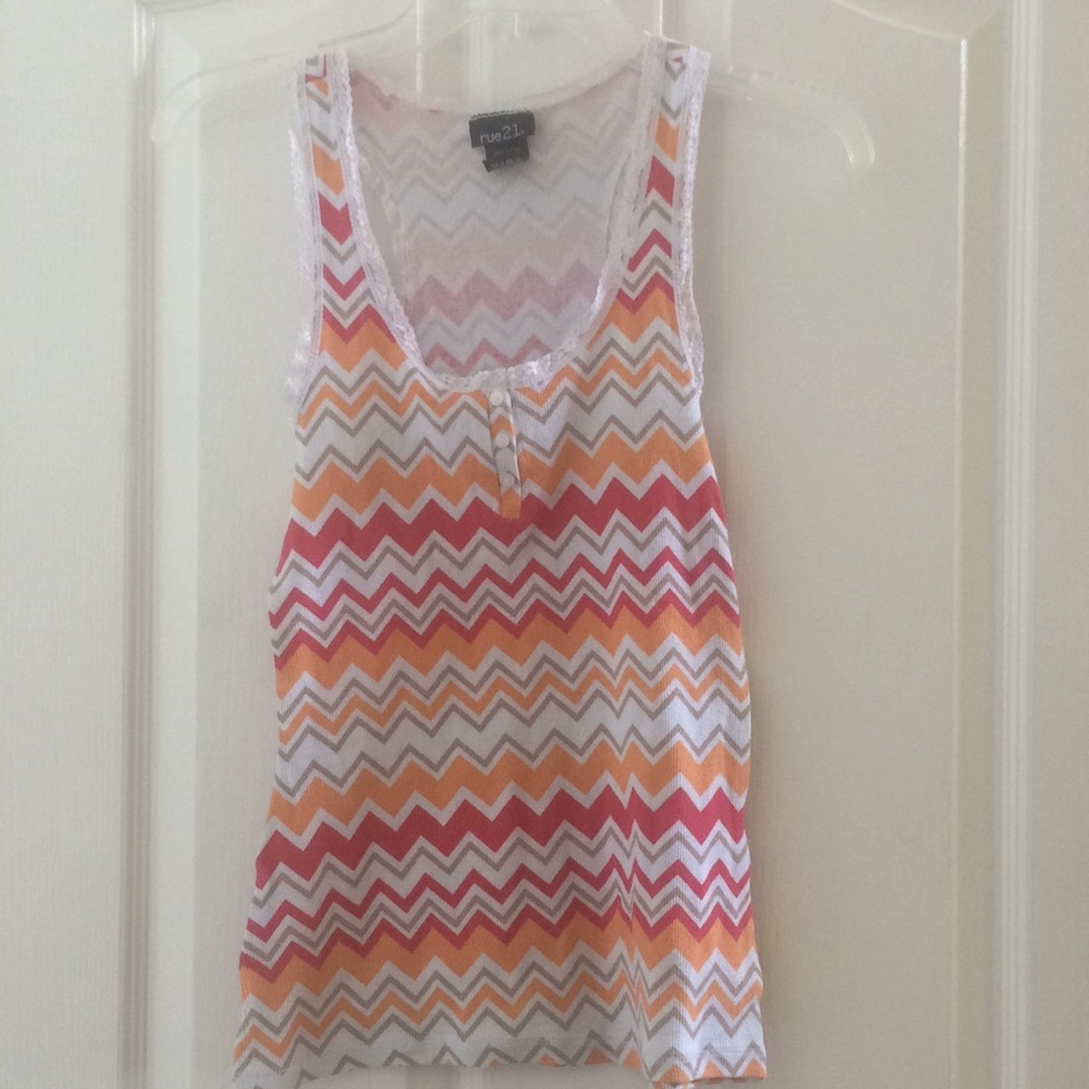 Rue 21 junior tank large